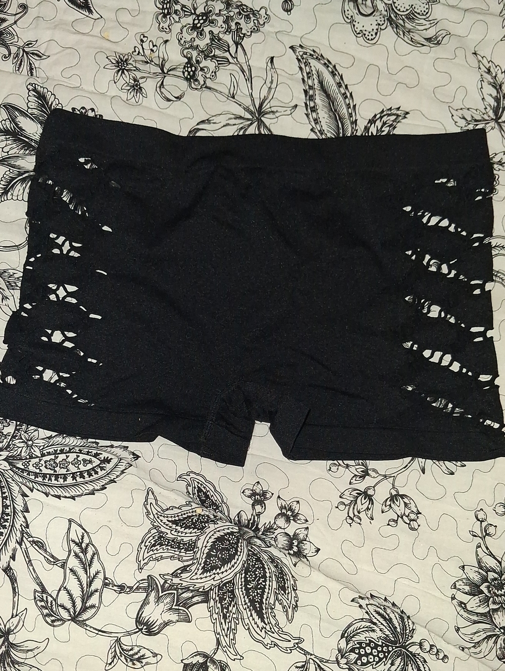 Black Women's Cutout Boyshort Panties - Sleek Everyday Comfort